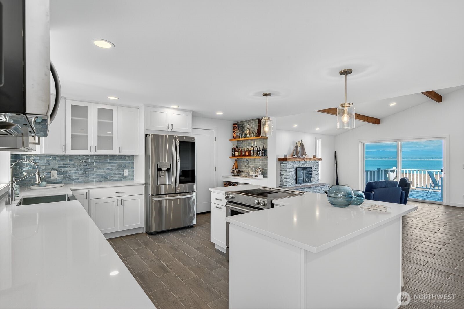1497 Thompson Drive , Camano Island, WA 98282