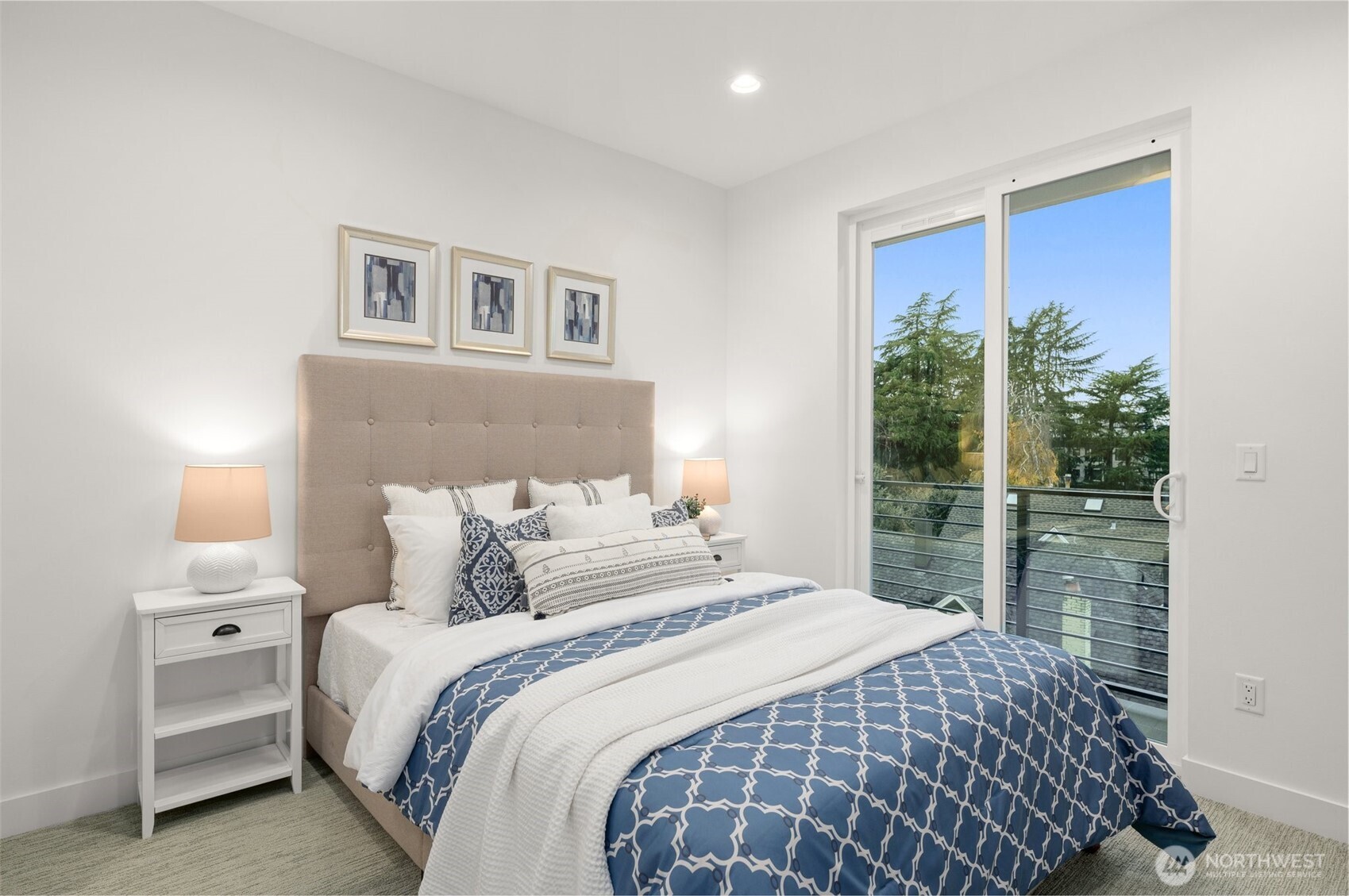 222 D 10th Avenue E, Seattle, WA 98102