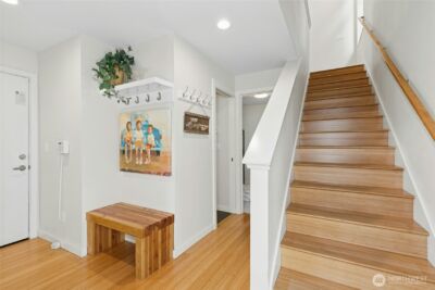 4411 Meridian Avenue N, Seattle, WA 98103 - Photo 3