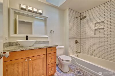733 104th Street , Seattle, WA 98133-9211 - Photo 19