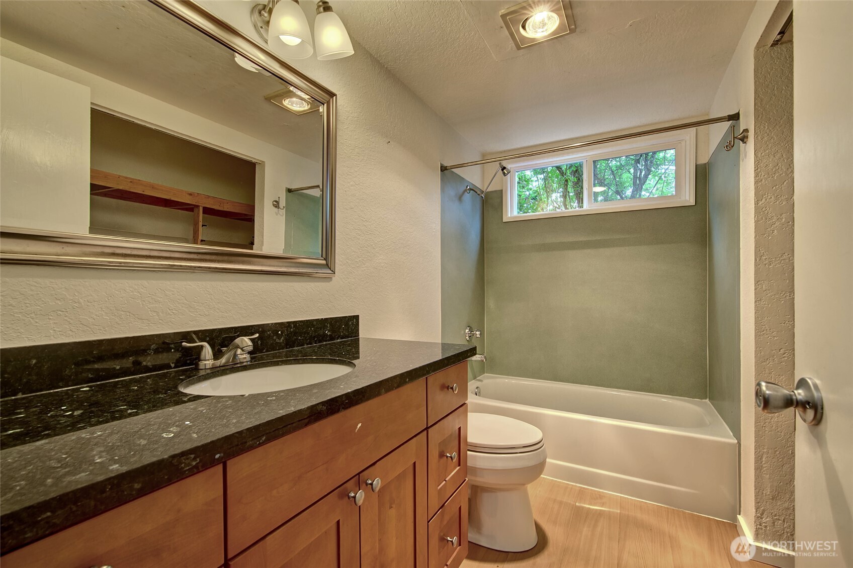 733 104th Street , Seattle, WA 98133-9211