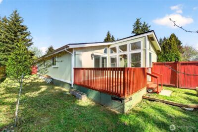 22110 Cedarview Drive E, Bonney Lake, WA 98391 - Photo 21