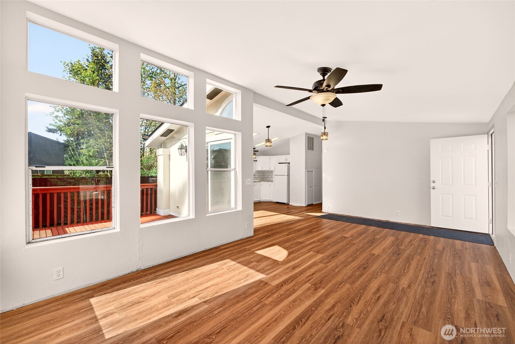 22110 Cedarview Drive E, Bonney Lake, WA 98391