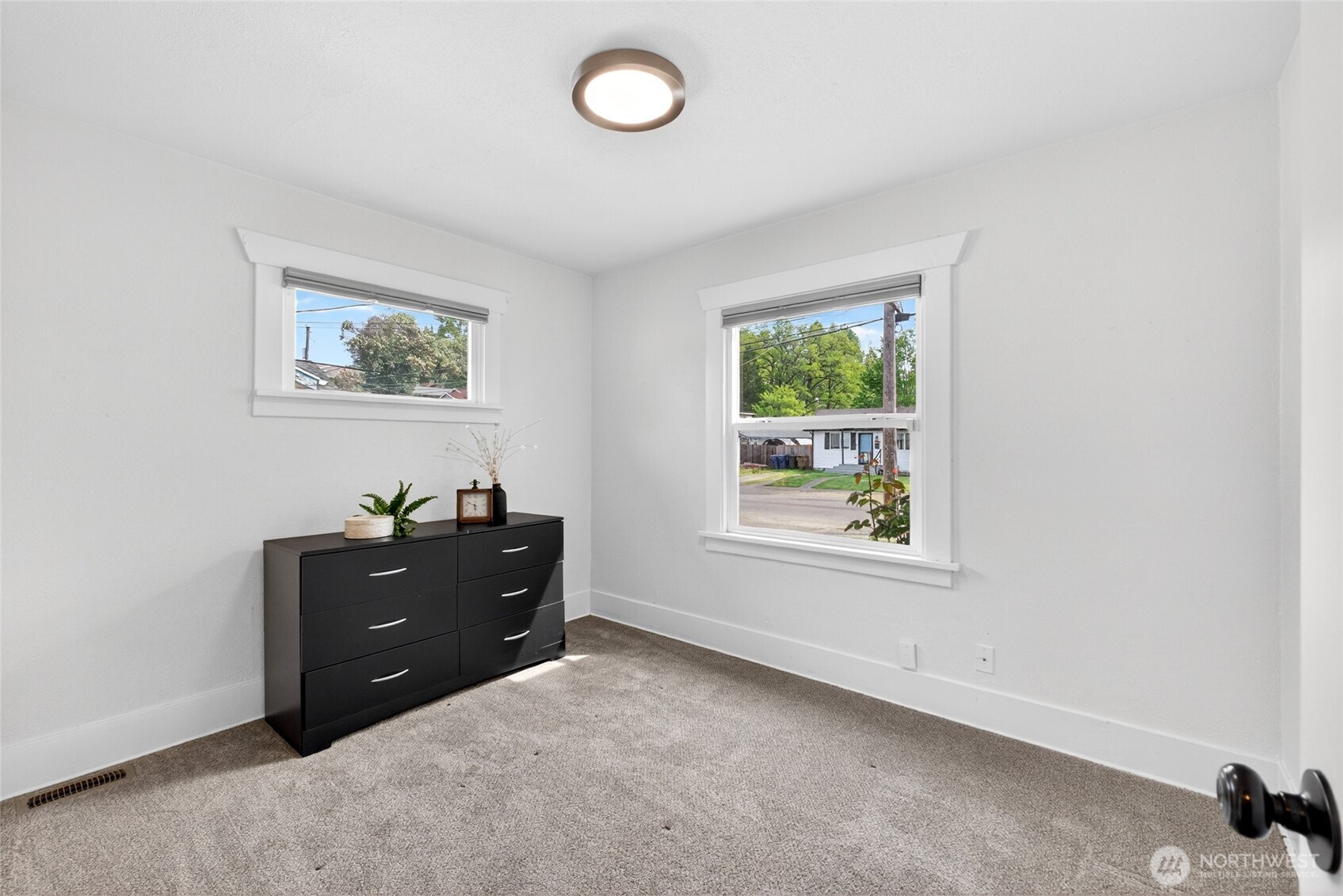 3018 S Proctor Street , Tacoma, WA 98409