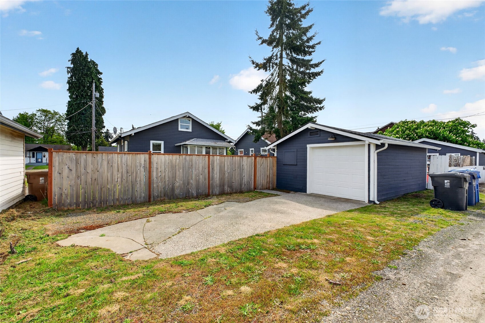 3018 S Proctor Street , Tacoma, WA 98409