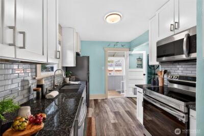 3018 S Proctor Street , Tacoma, WA 98409 - Photo 9