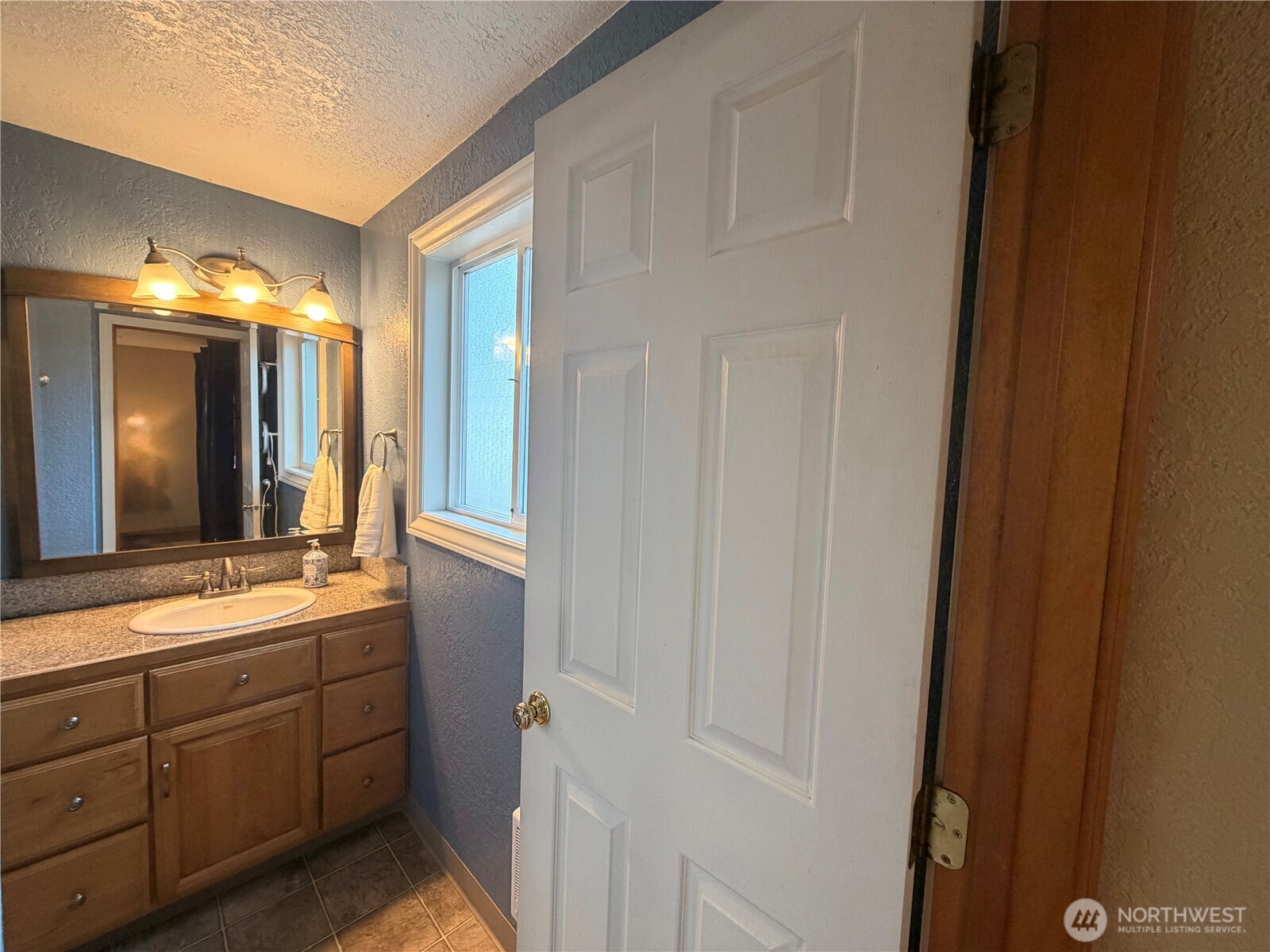3546 longhorn , Bremerton, WA 98312