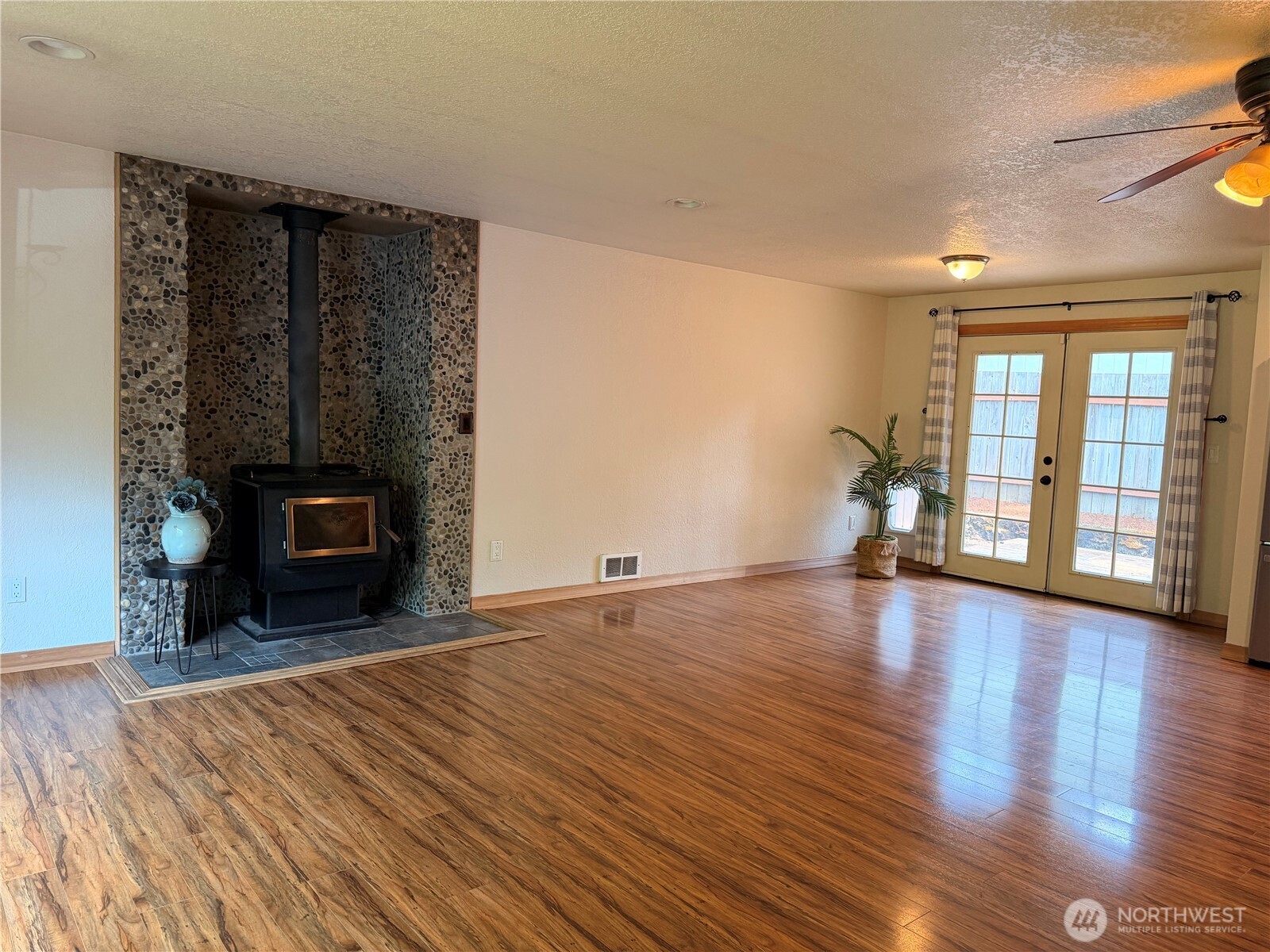 3546 longhorn , Bremerton, WA 98312