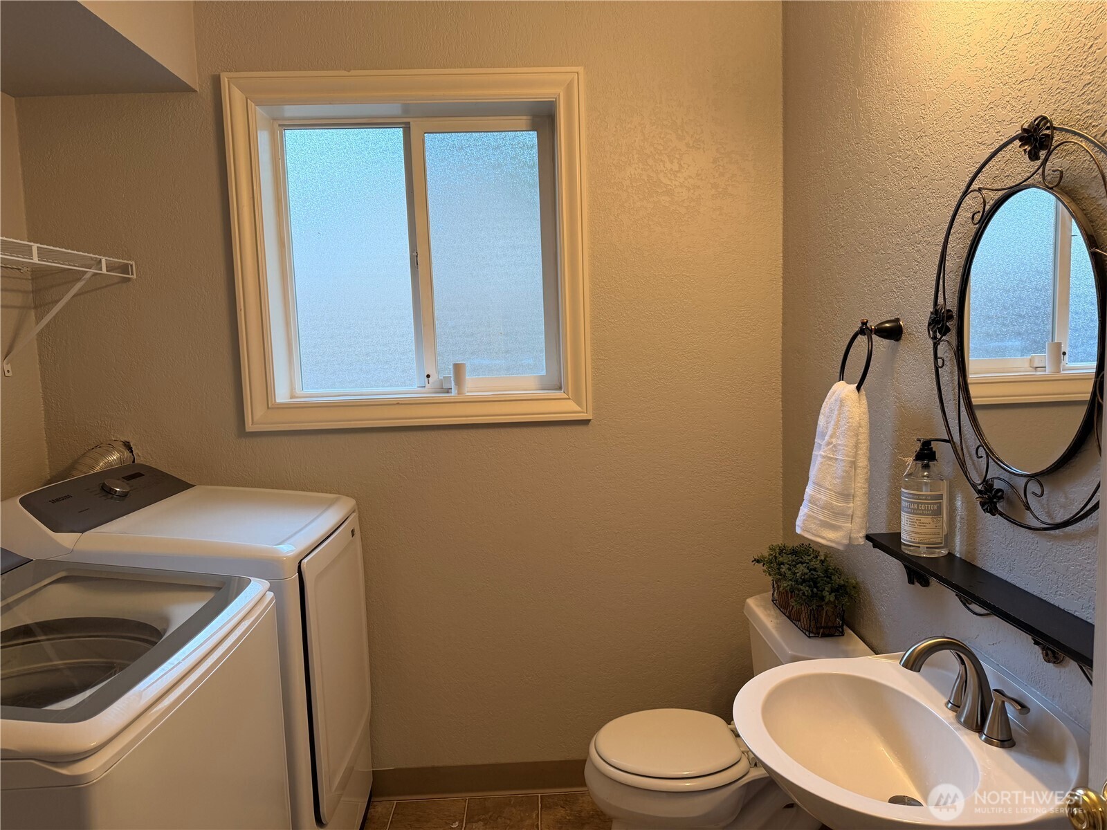 3546 longhorn , Bremerton, WA 98312