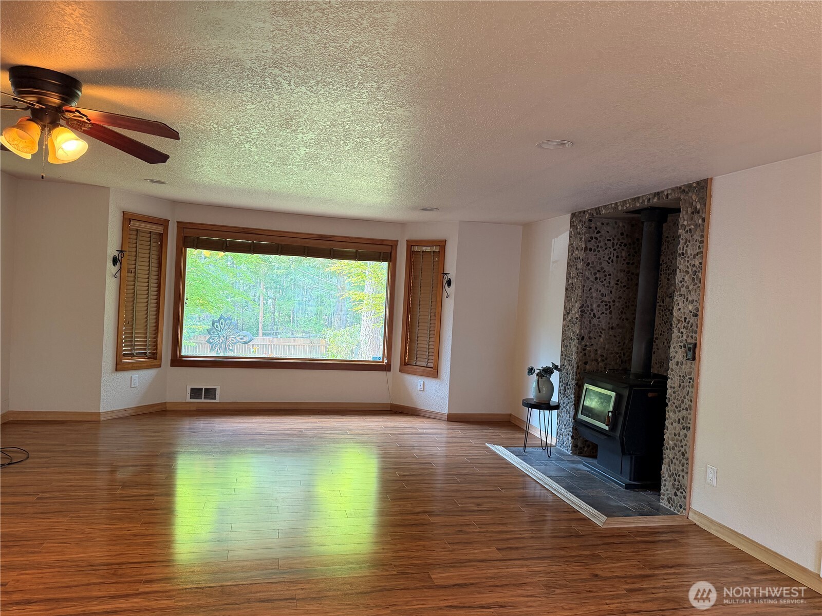 3546 longhorn , Bremerton, WA 98312