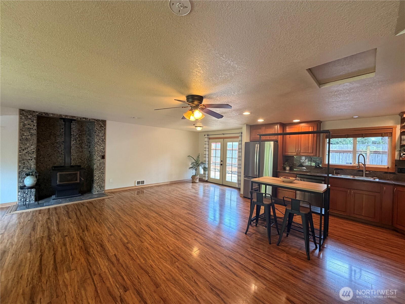 3546 longhorn , Bremerton, WA 98312