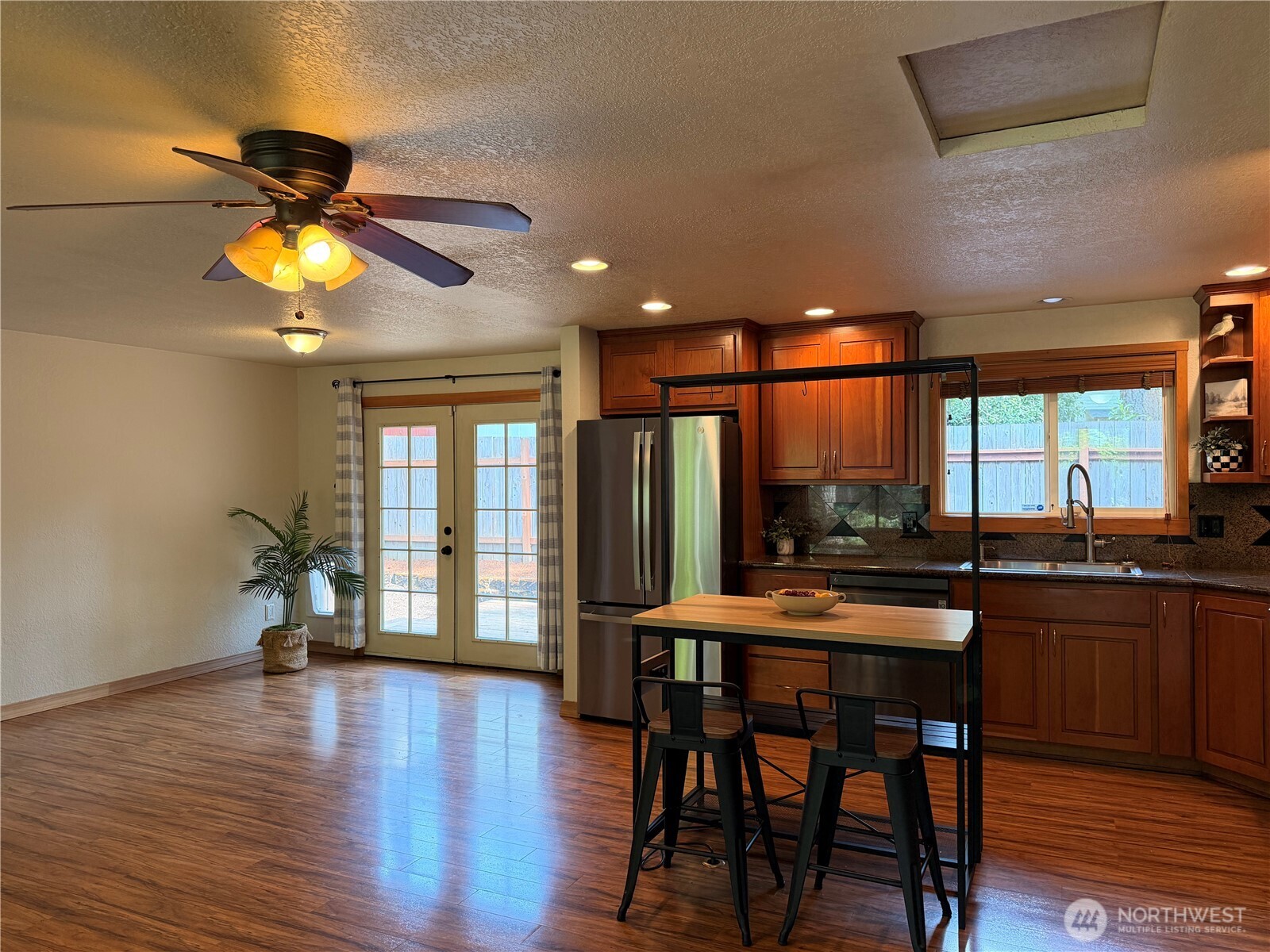 3546 longhorn , Bremerton, WA 98312
