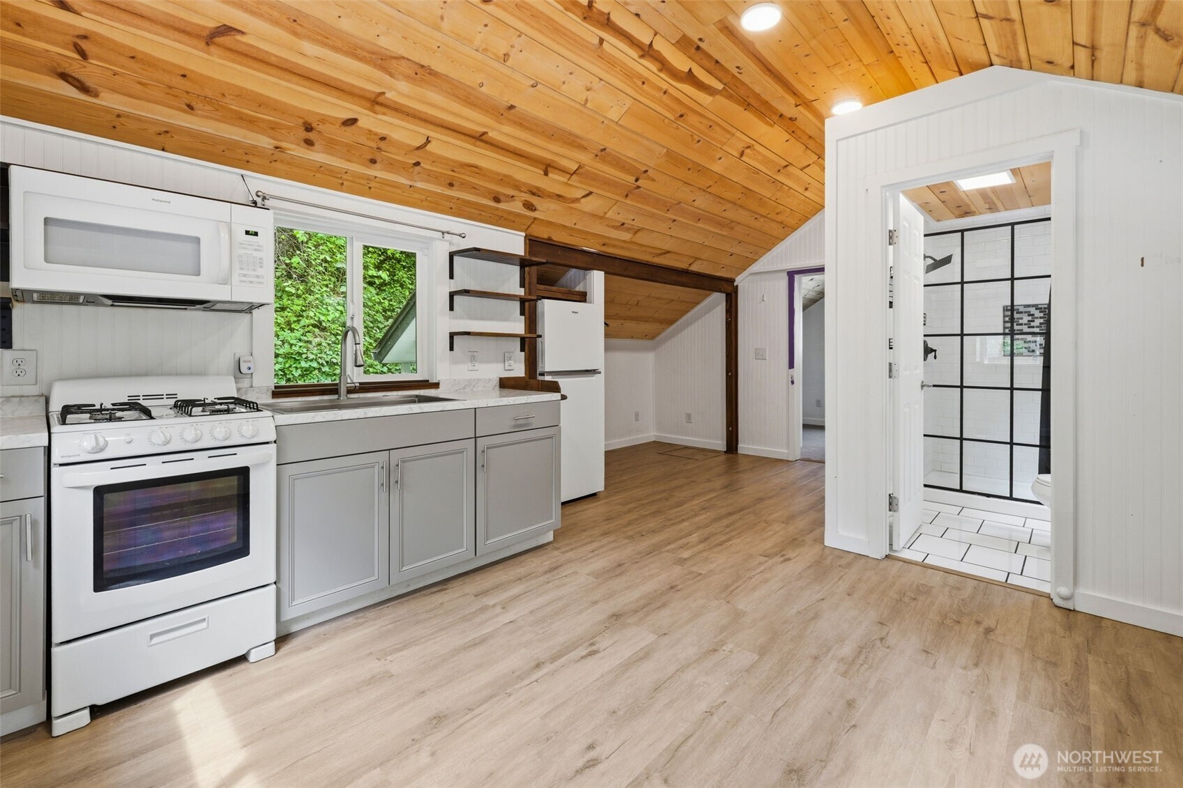 1006 Arnold Avenue E, Port Orchard, WA 98366