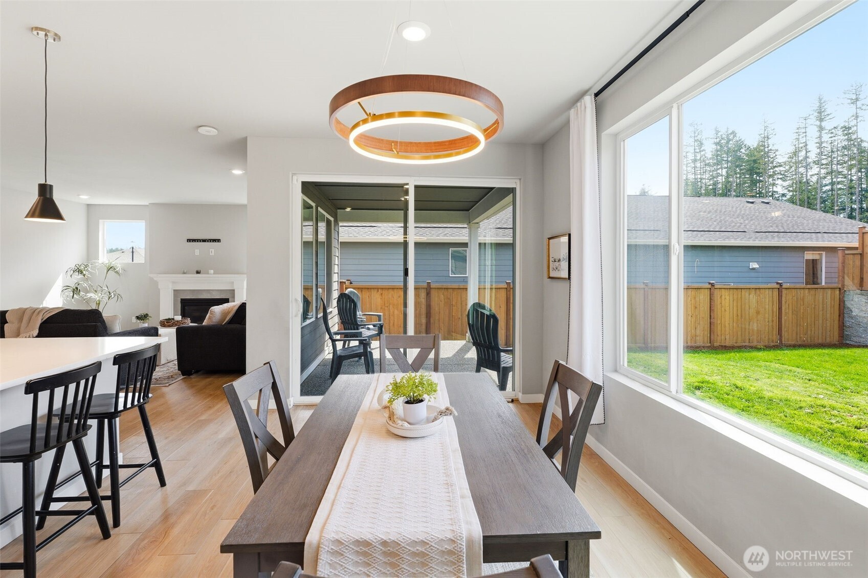 5536 Kinross Road SW, Port Orchard, WA 98367