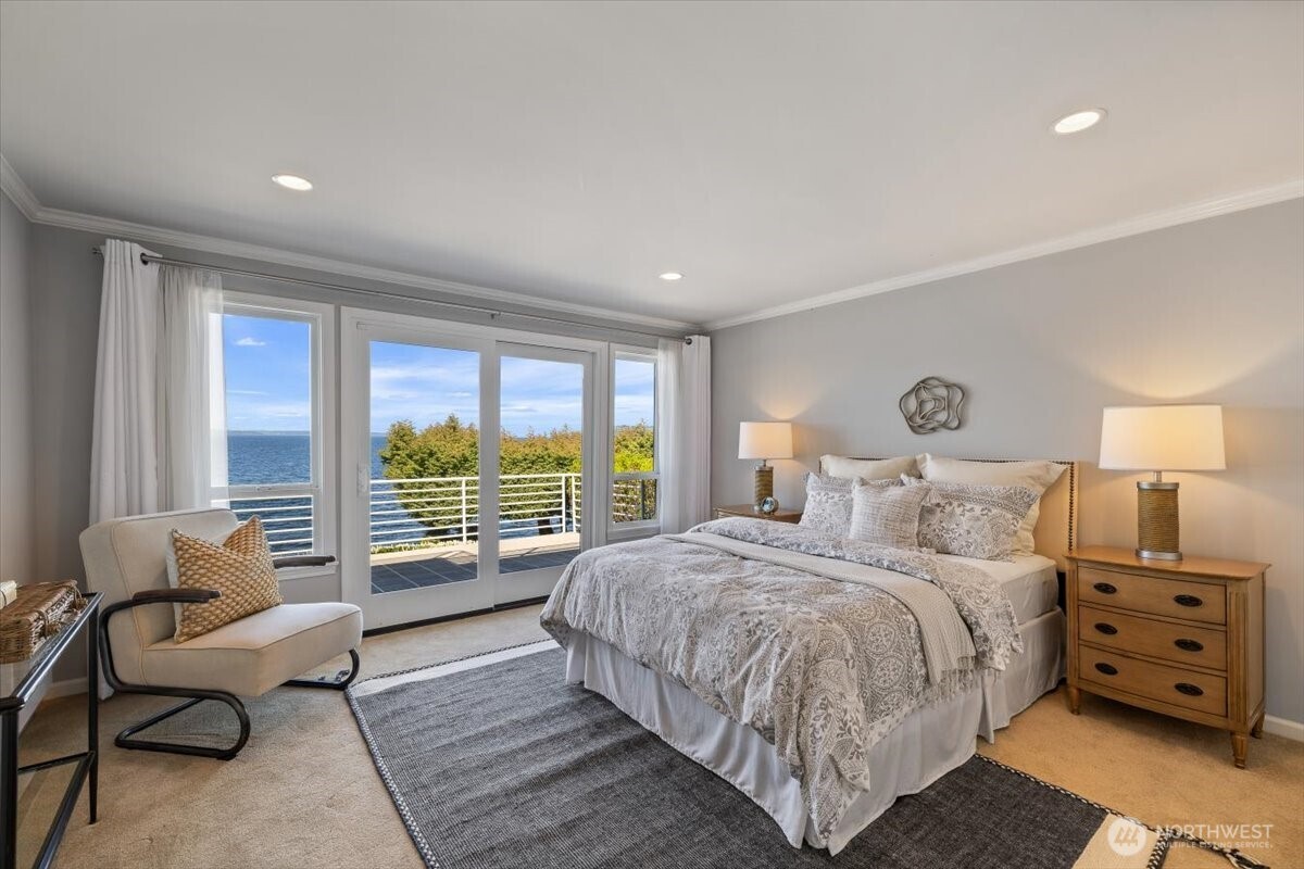 16733 Maplewild Avenue SW, Burien, WA 98166