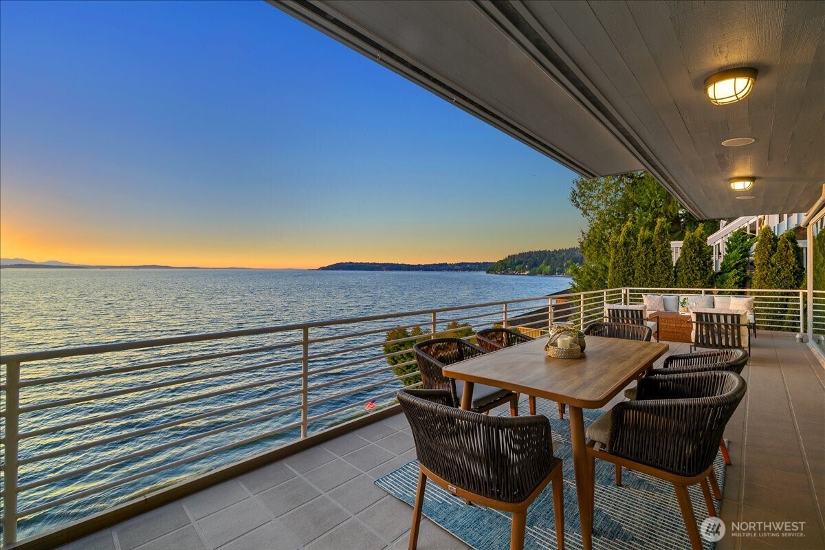 16733 Maplewild Avenue SW, Burien, WA 98166