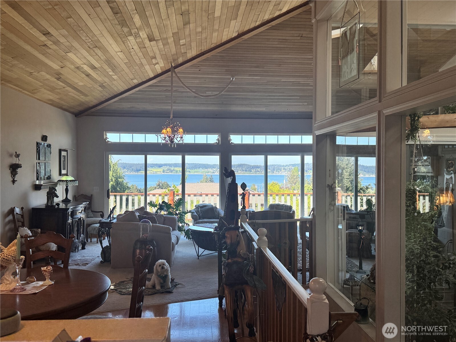 615 NE 4th Street , Coupeville, WA 98239