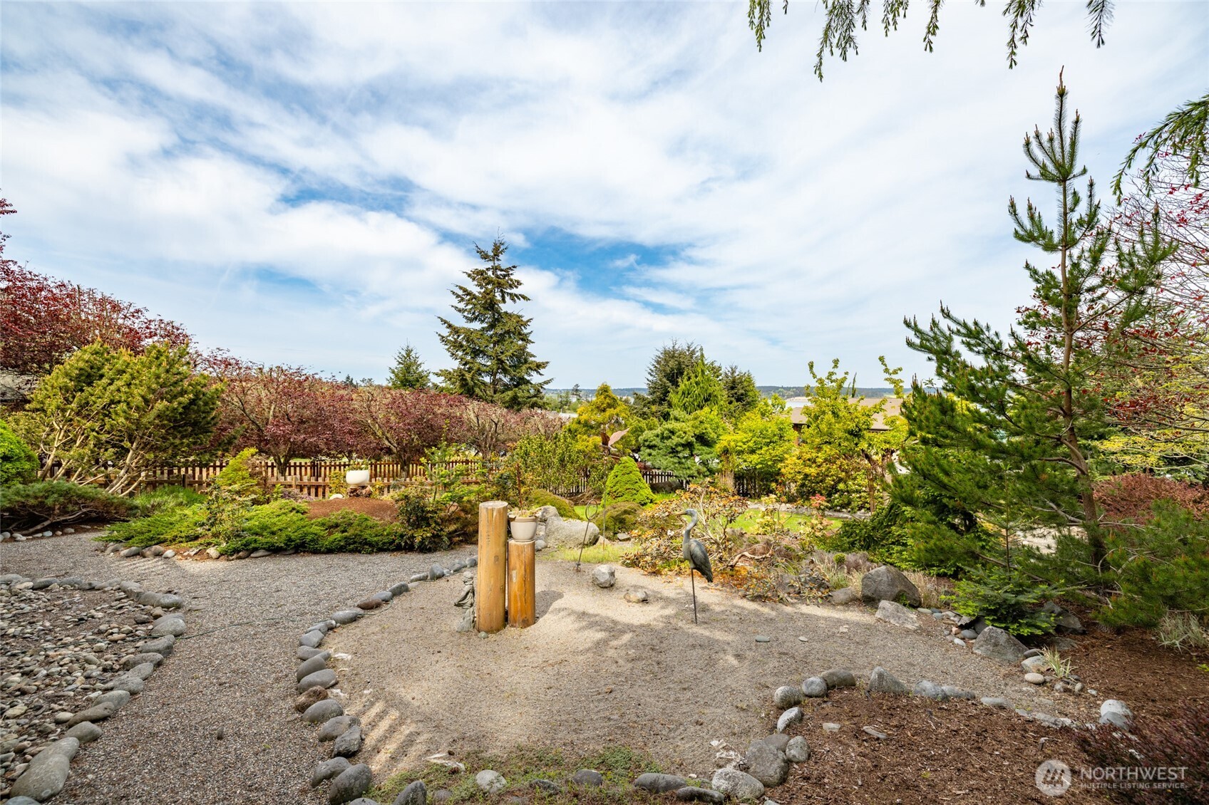 615 NE 4th Street , Coupeville, WA 98239