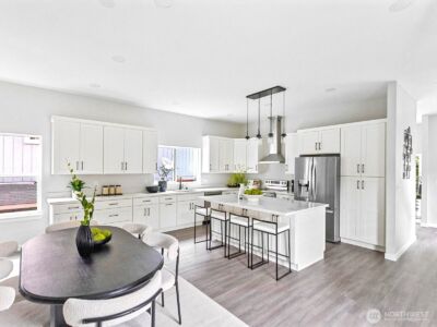 6025 47th Avenue S #A, Seattle, WA 98118 - Photo 11