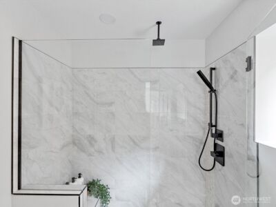 6025 47th Avenue S #A, Seattle, WA 98118 - Photo 9