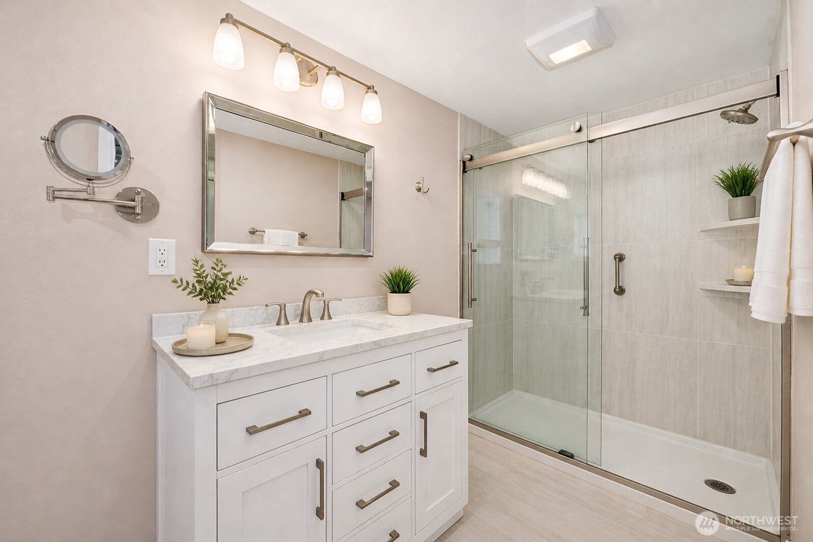 8001 Van Decar Road SE, Port Orchard, WA 98367-9563