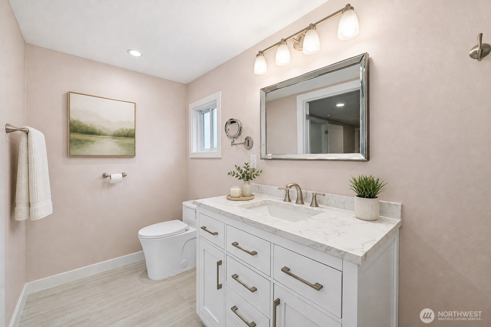 8001 Van Decar Road SE, Port Orchard, WA 98367-9563