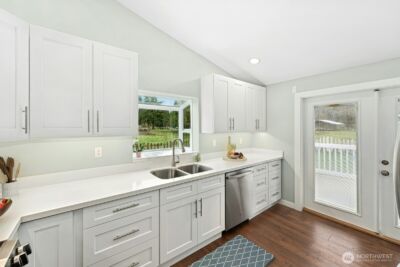 8001 Van Decar Road SE, Port Orchard, WA 98367-9563 - Photo 7