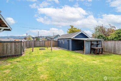 1329 Porter Street , Enumclaw, WA 98022 - Photo 24