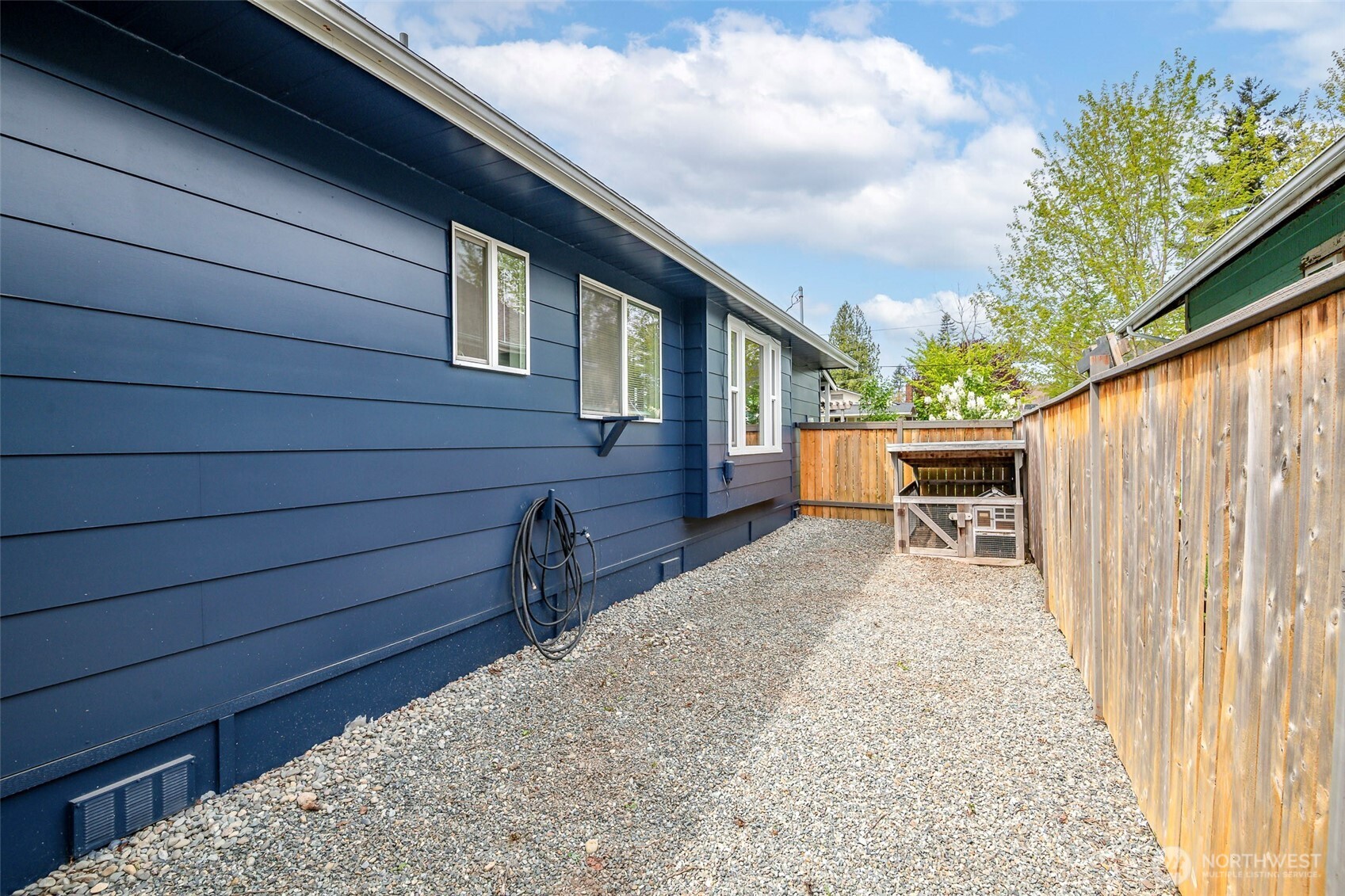 1329 Porter Street , Enumclaw, WA 98022