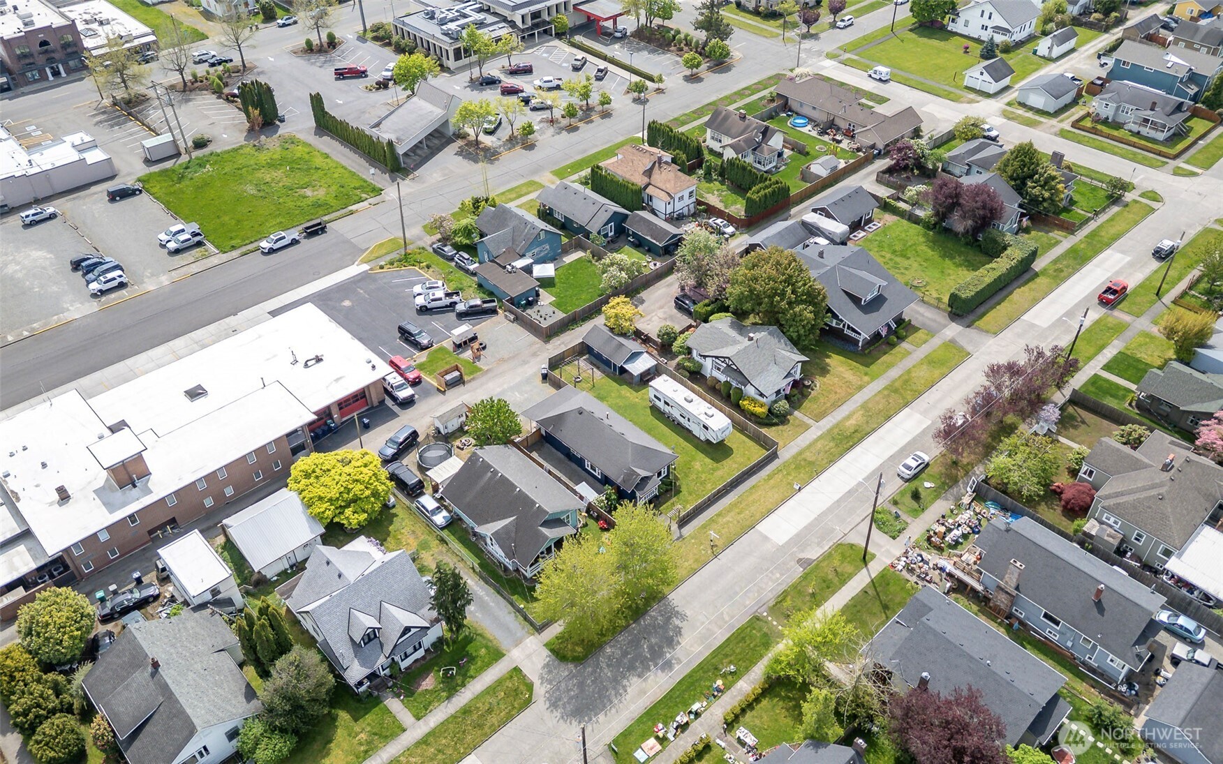1329 Porter Street , Enumclaw, WA 98022