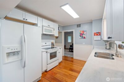 212 W 6th Street , Centralia, WA 98531 - Photo 14