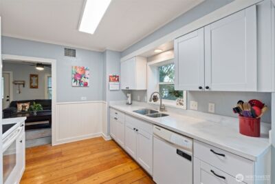 212 W 6th Street , Centralia, WA 98531 - Photo 15