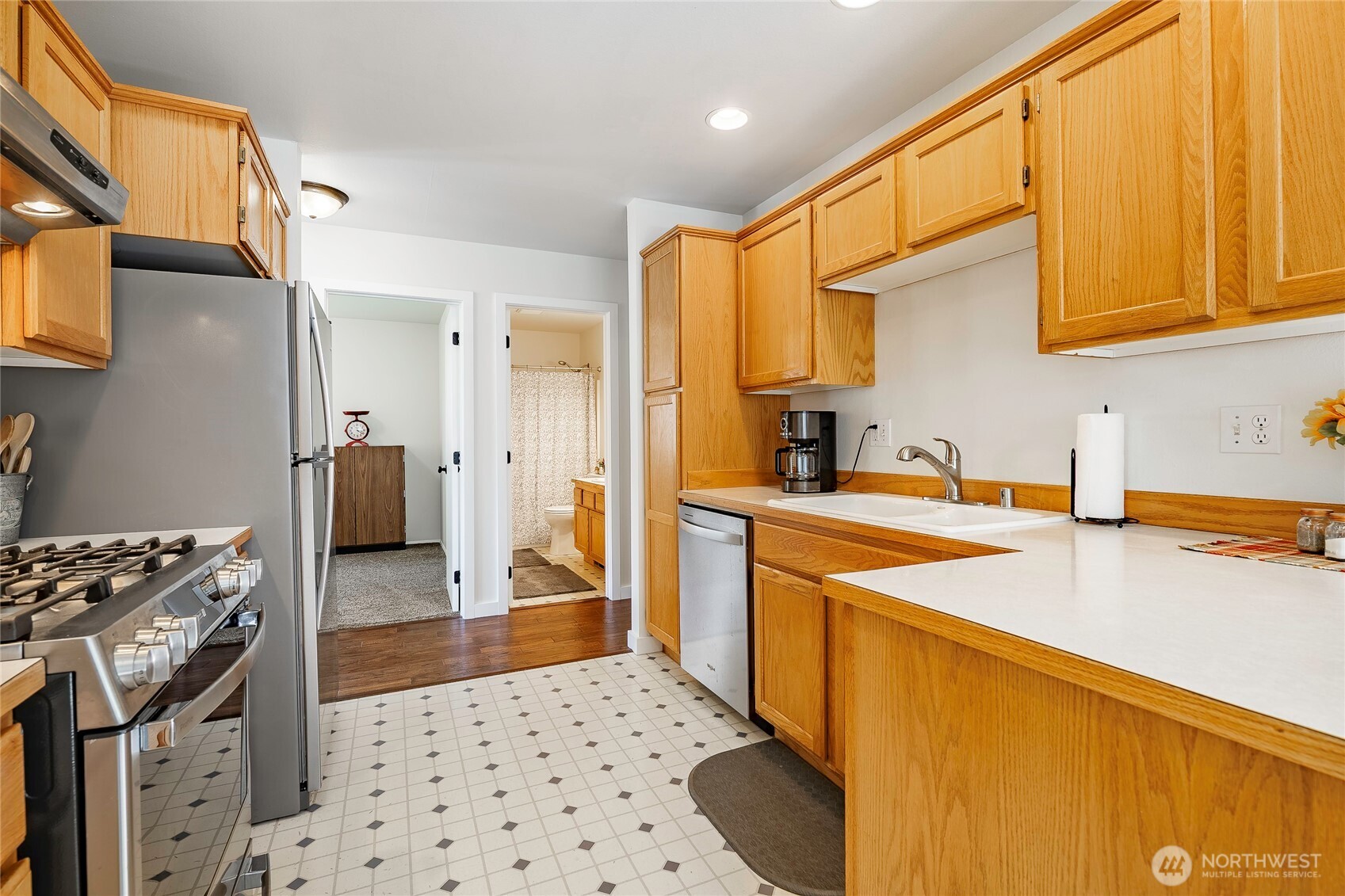 2172 Oak Street , Lynden, WA 98264