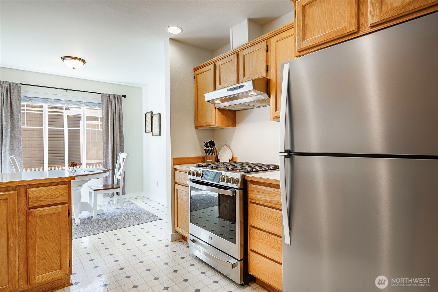 2172 Oak Street , Lynden, WA 98264