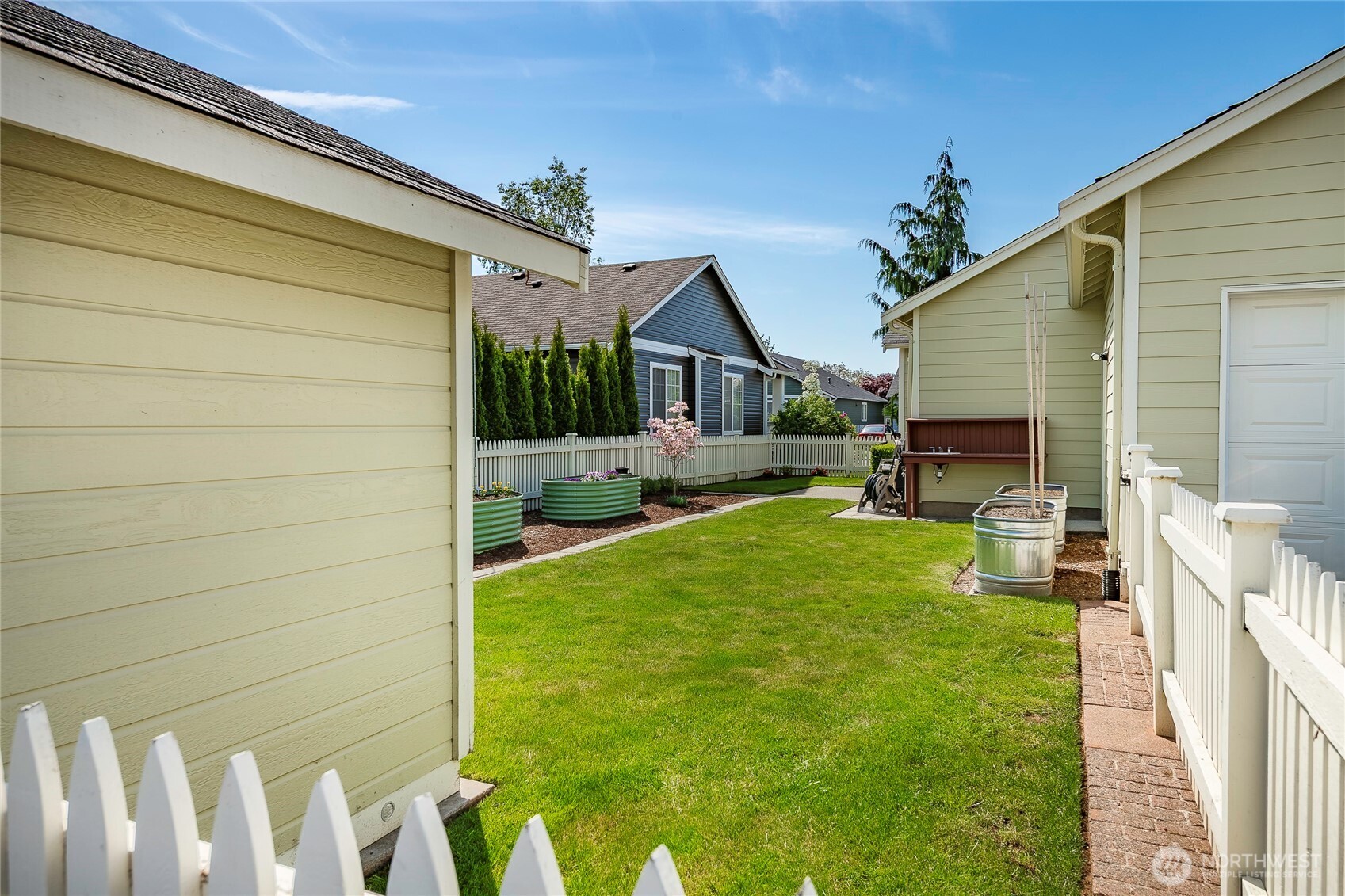 2172 Oak Street , Lynden, WA 98264