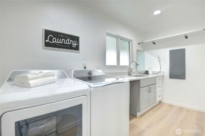 6116 Oakhurst RD S, Seattle, WA 98118 - Photo 15