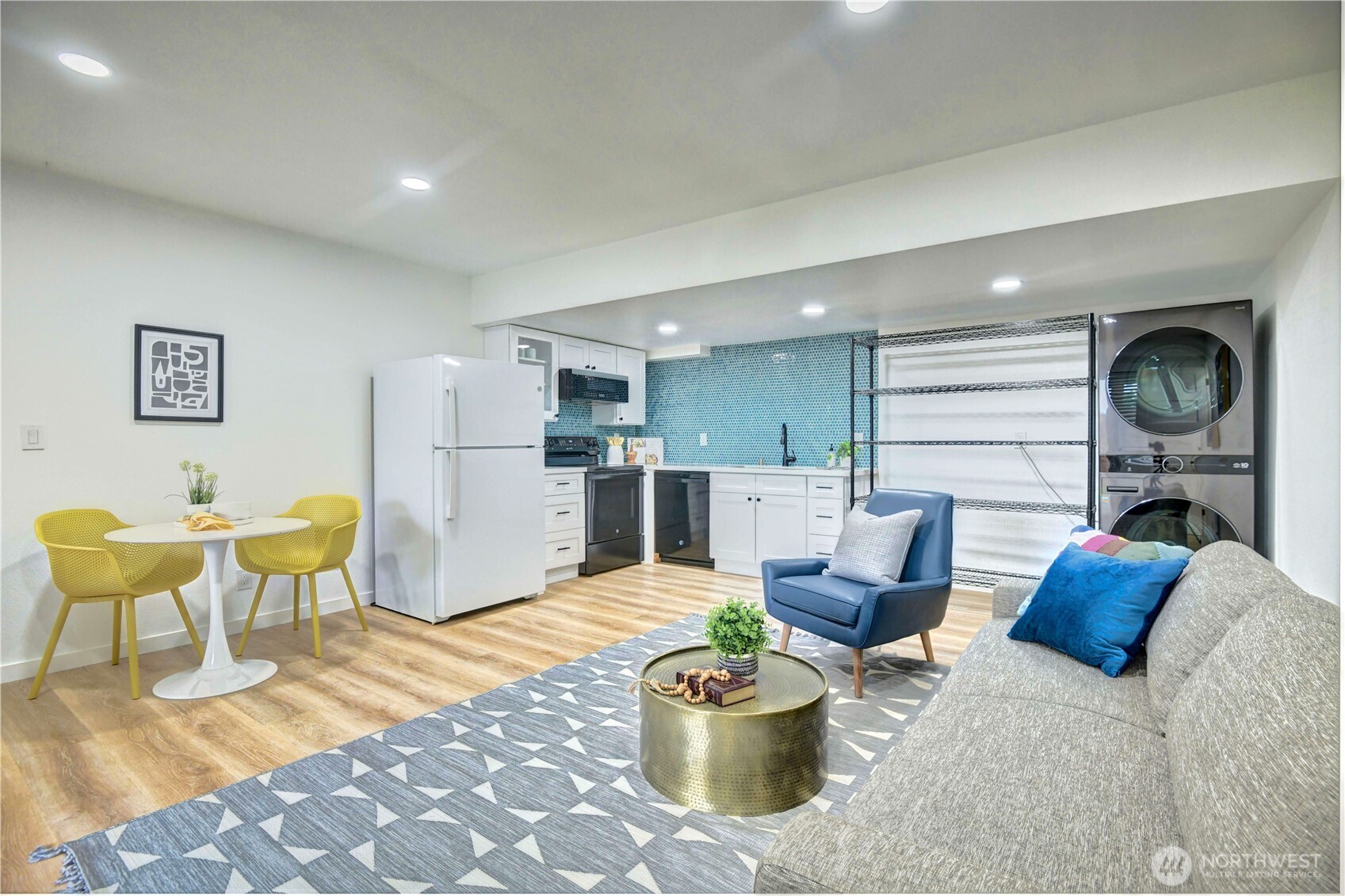 6116 Oakhurst RD S, Seattle, WA 98118