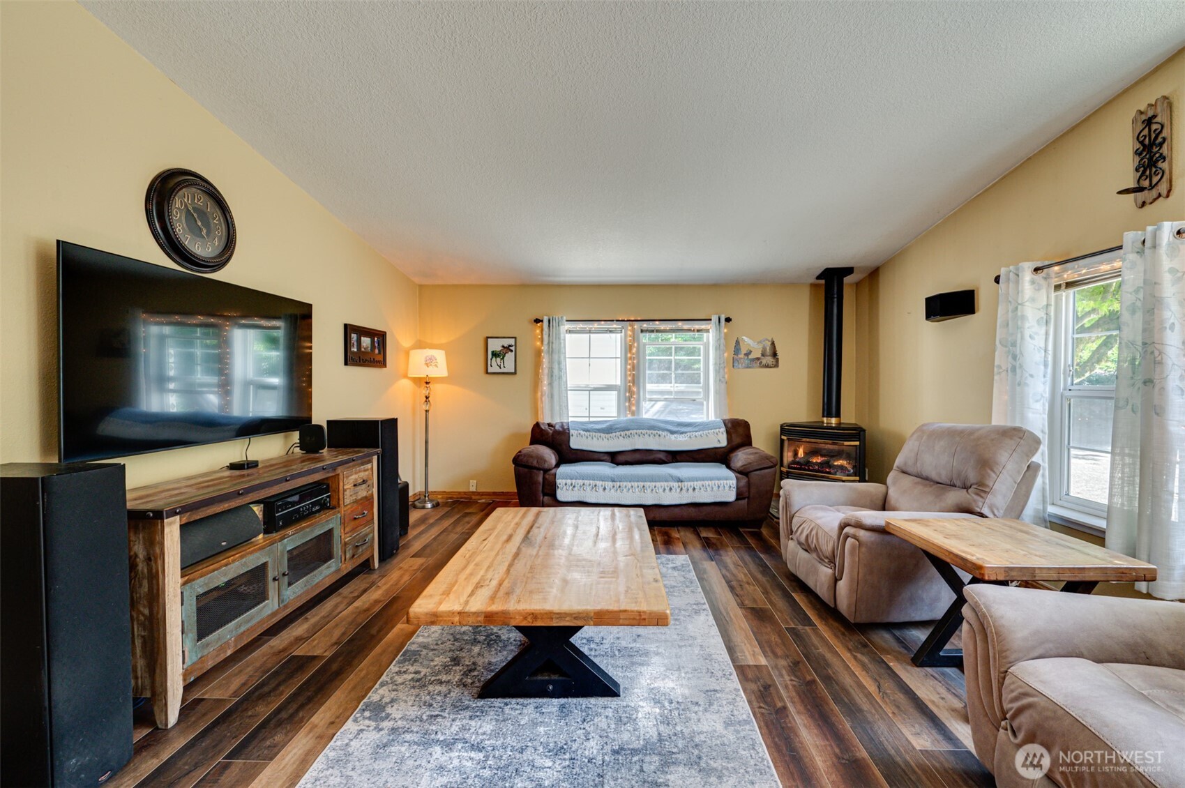 229 Prospect Road , Woodland, WA 98674