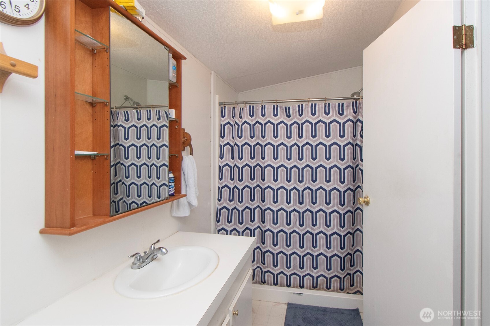 60 Rhododendron Drive , Sequim, WA 98382