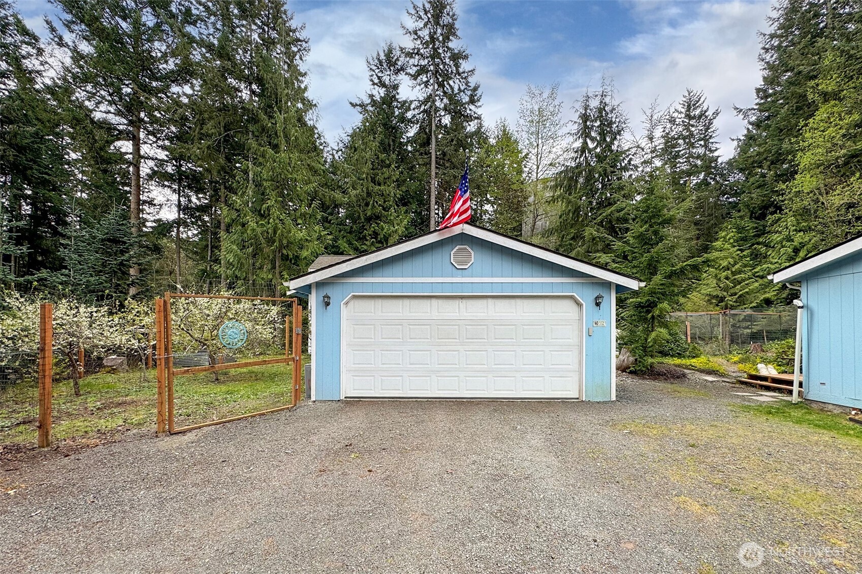 60 Rhododendron Drive , Sequim, WA 98382