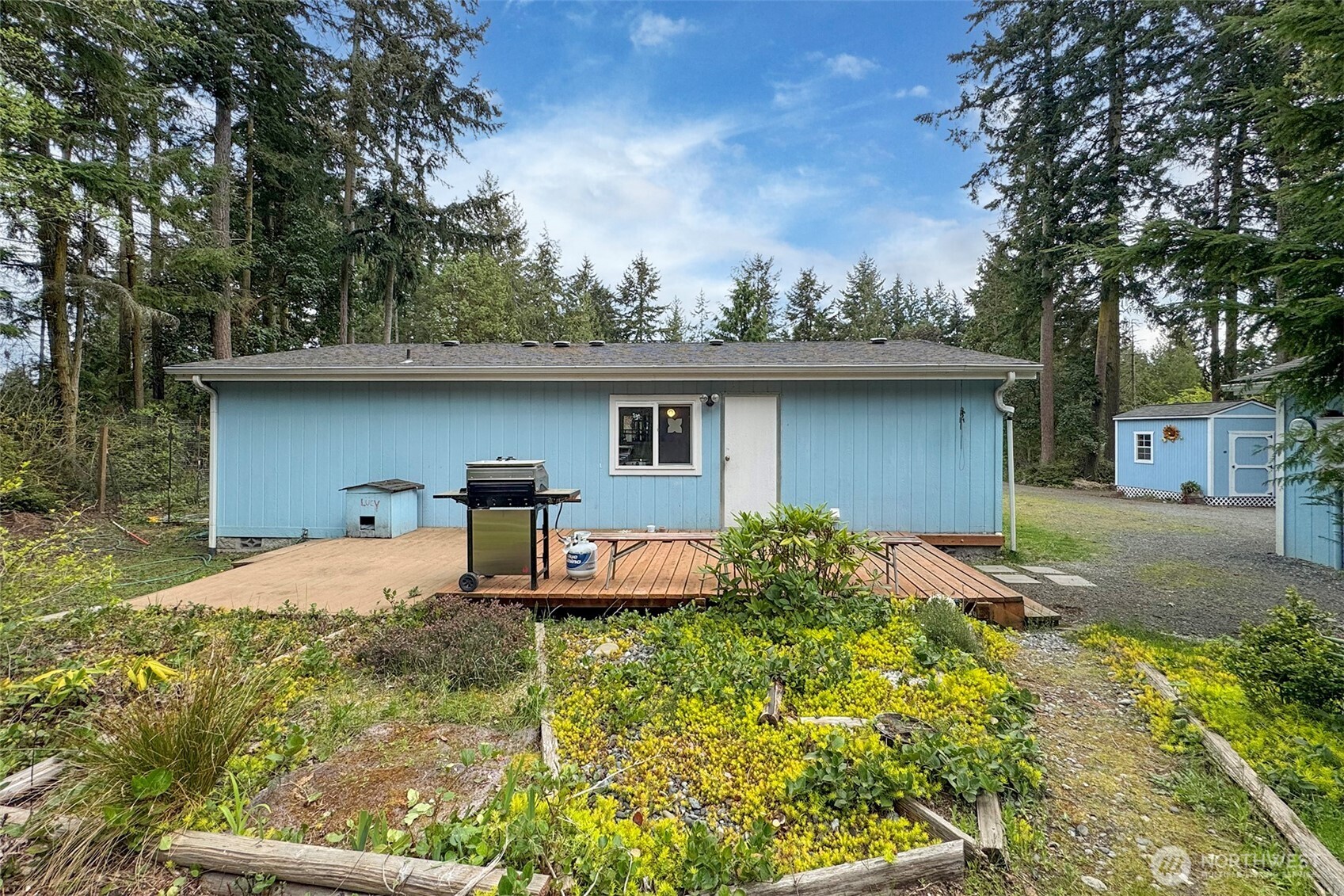 60 Rhododendron Drive , Sequim, WA 98382