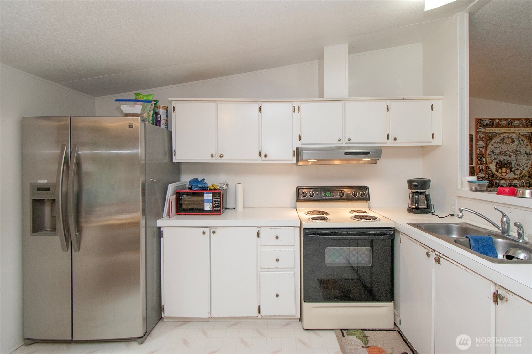60 Rhododendron Drive , Sequim, WA 98382