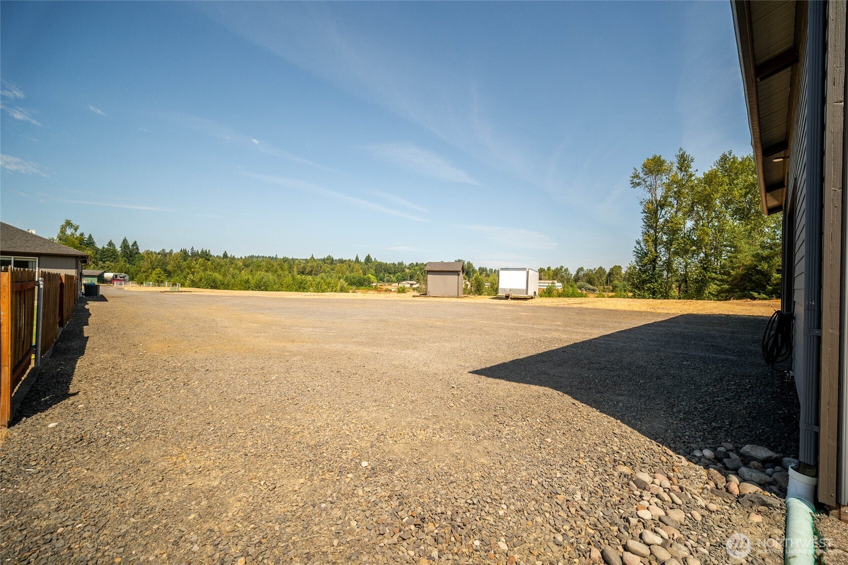 195 Bay Point Drive , Castle Rock, WA 98611