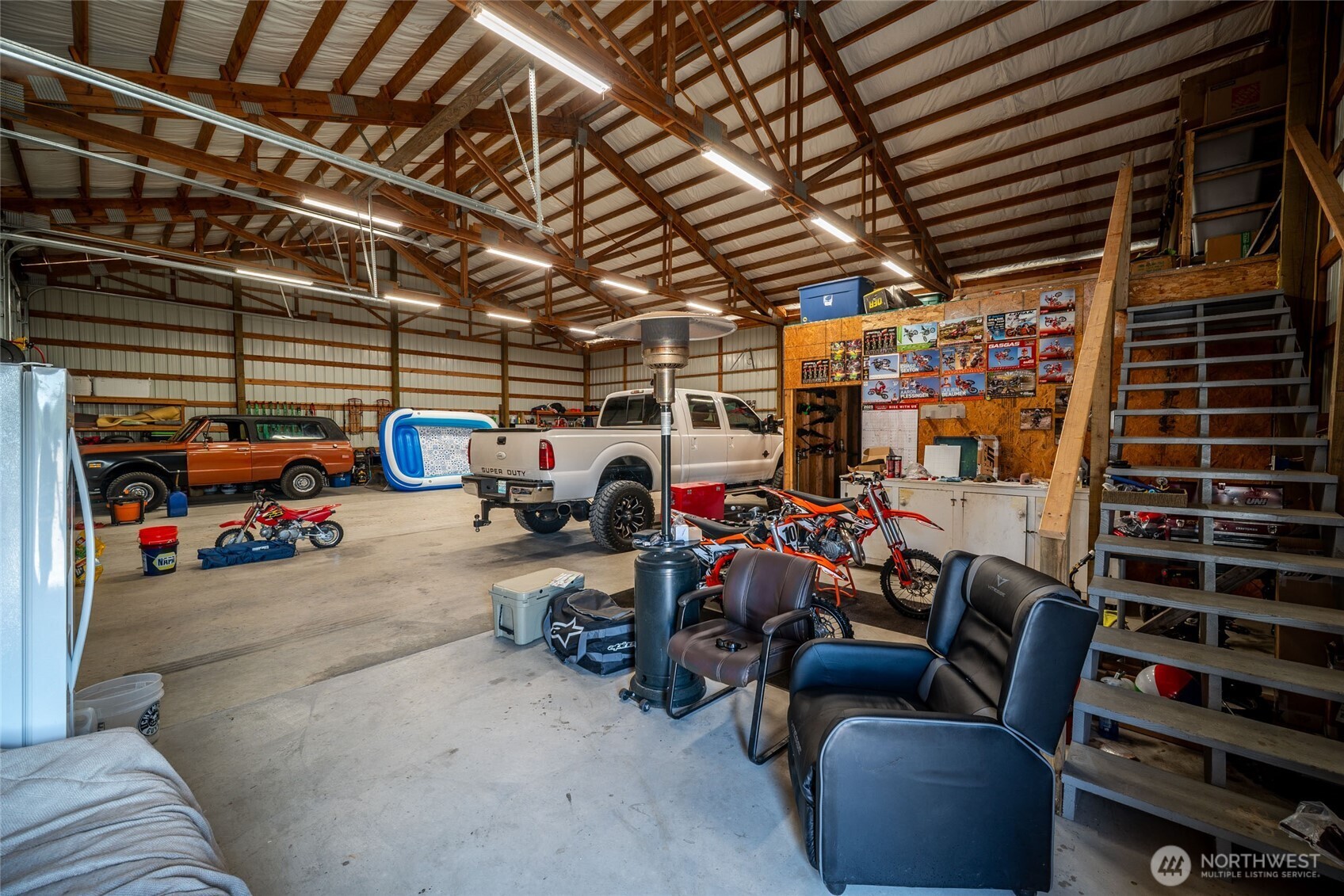 195 Bay Point Drive , Castle Rock, WA 98611