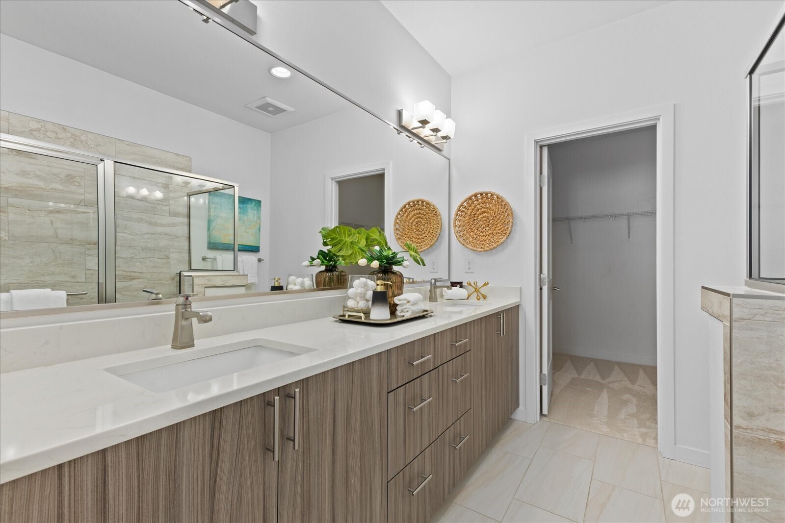 15722 NE 14th Terrace , Bellevue, WA 98008