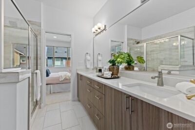 15722 NE 14th Terrace , Bellevue, WA 98008 - Photo 28