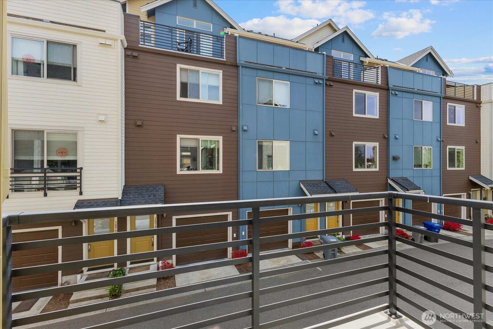 15722 NE 14th Terrace , Bellevue, WA 98008