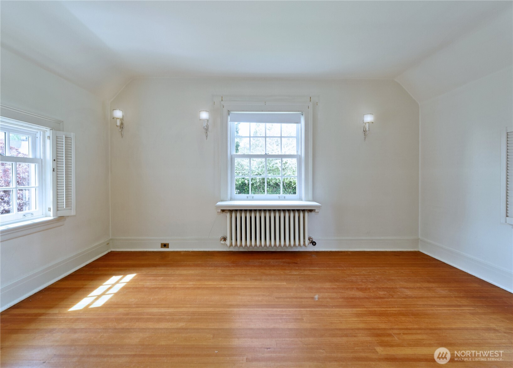 3010 Cascadia Avenue S, Seattle, WA 98144