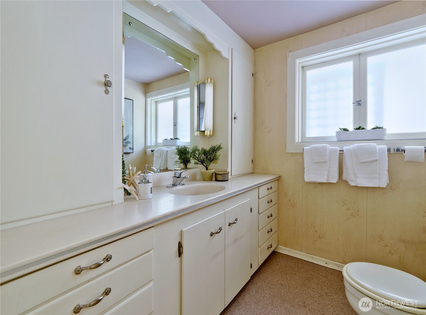 3010 Cascadia Avenue S, Seattle, WA 98144