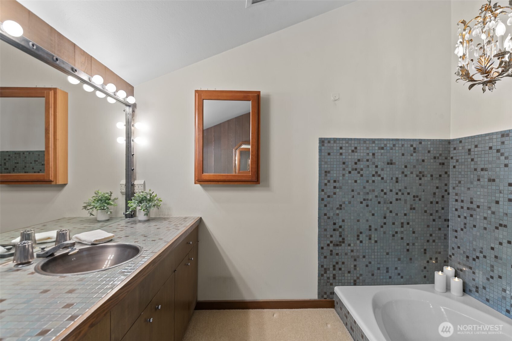 414 19th Street NE, East Wenatchee, WA 98802